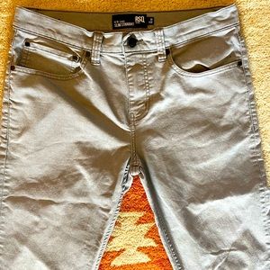 Gray RSQ Pants Size 32x32